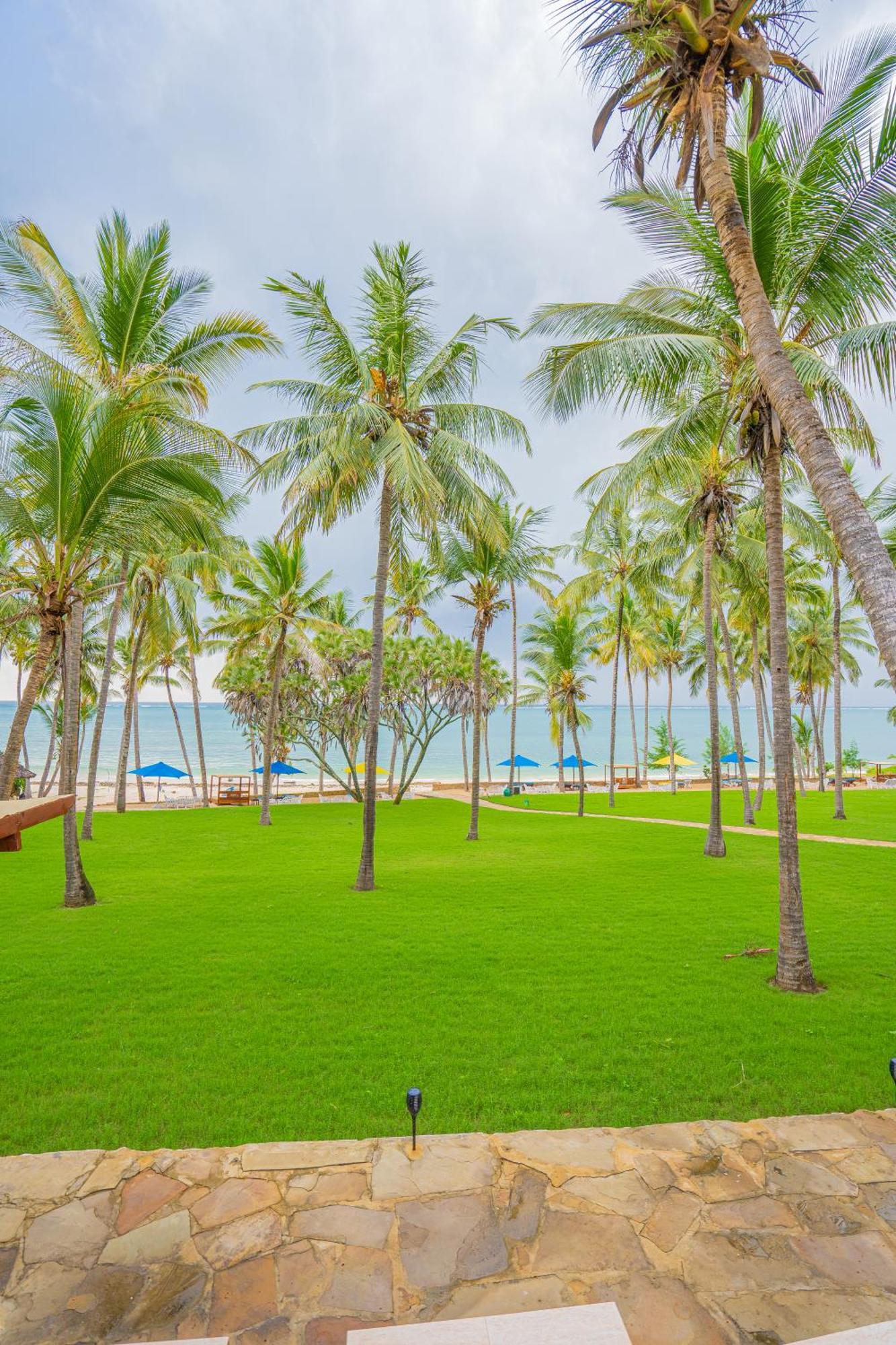 Prideinn Flamingo & Mombasa Hotel Shanzu
